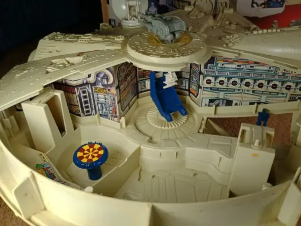 1978 Kenner Star Wars Millennium Falcon – Well-Loved Original – Missing 3 Pieces – Box Included - Image 7