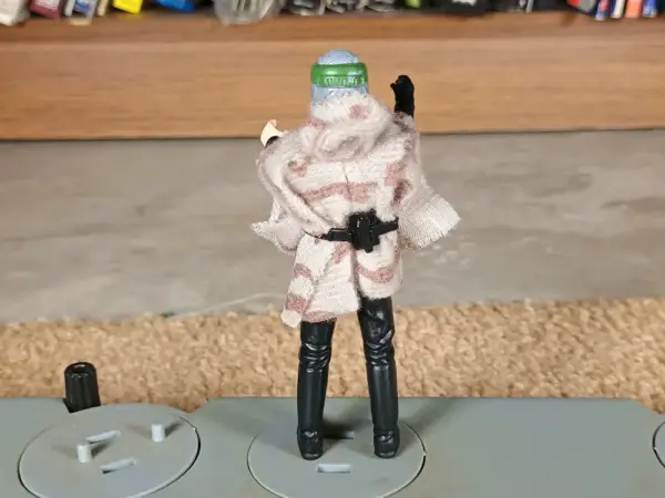 Vintage 1985 Kenner Star Wars Luke Skywalker (In Battle Poncho) with 3-Notch Belt – Original Owner - Image 3