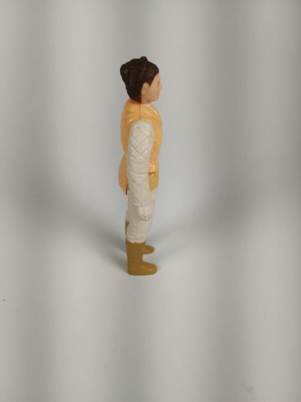 Vintage 1980 Kenner Star Wars Princess Leia (Hoth Outfit) – Original Figure - Image 4
