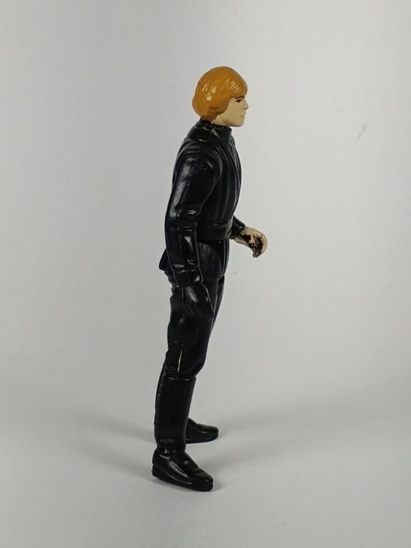 Vintage 1983 Kenner Star Wars Luke Skywalker (Jedi Knight Outfit) – Original Figure – Left Hand Scuffed, No Accessories - Image 3
