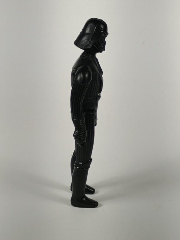 Vintage 1977 Kenner Star Wars Darth Vader – Original Figure – No Cape or Lightsaber - Image 4