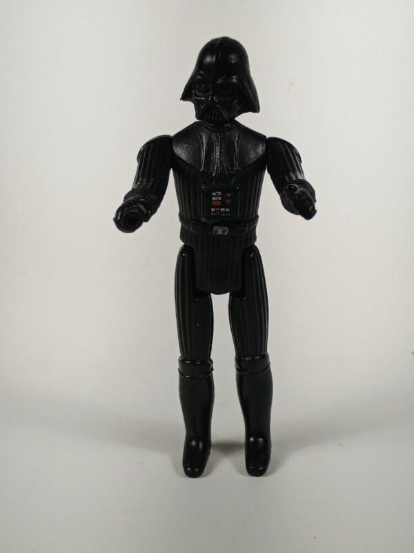 Vintage 1977 Kenner Star Wars Darth Vader – Original Figure – No Cape or Lightsaber - Image 5