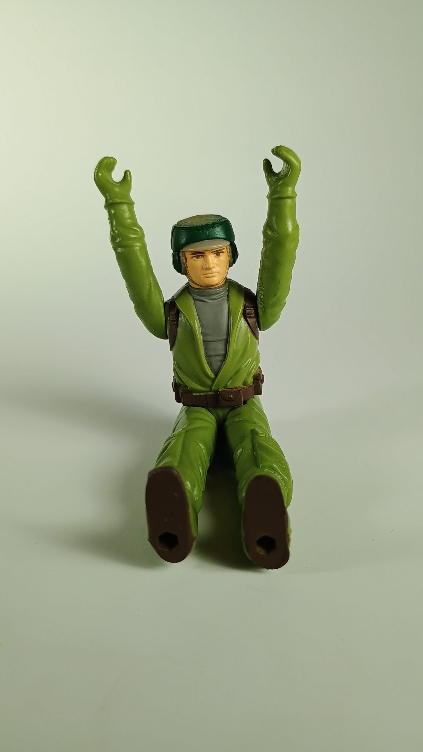 Vintage 1983 Kenner Star Wars Rebel Commando – Original Figure- No Rifle 6 Vintage 1983 Kenner Star Wars Rebel Commando – Original Figure- No Rifle - Image 6