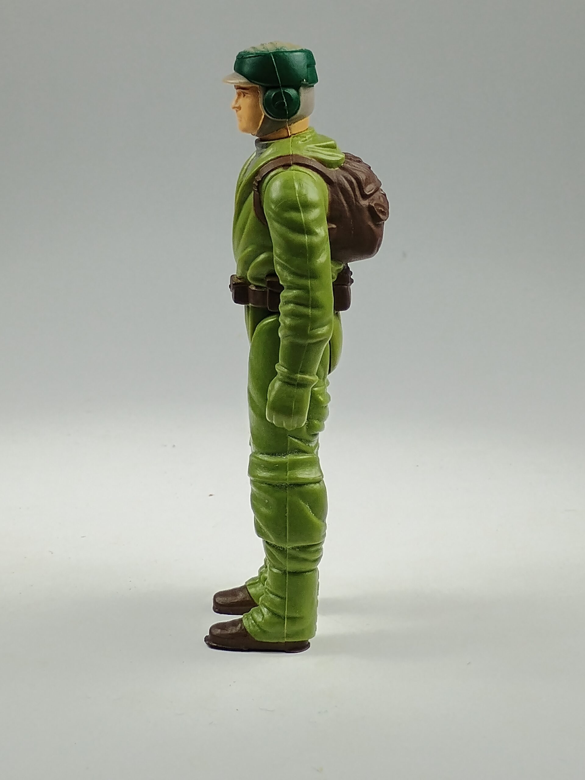 Vintage 1983 Kenner Star Wars Rebel Commando – Original Figure- No Rifle 3 Vintage 1983 Kenner Star Wars Rebel Commando – Original Figure- No Rifle - Image 3