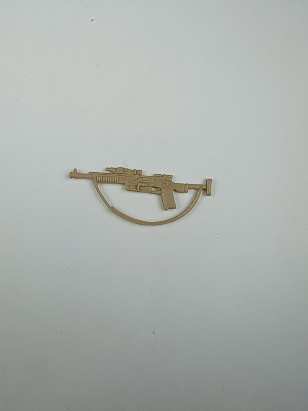 Original 1984 Kenner Star Wars Endor Rebel Soldier Rifle (Tan Variant) — Vintage Accessory - Image 2