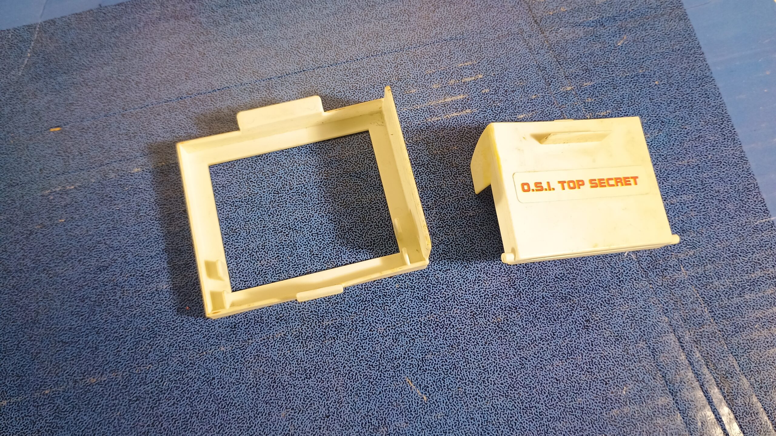 Six Million Dollar Man OSI Headquarters Walls and Floor - Oscar Goldman Office 10 Six Million Dollar Man OSI Headquarters Walls and Floor - Oscar Goldman Office - Image 10