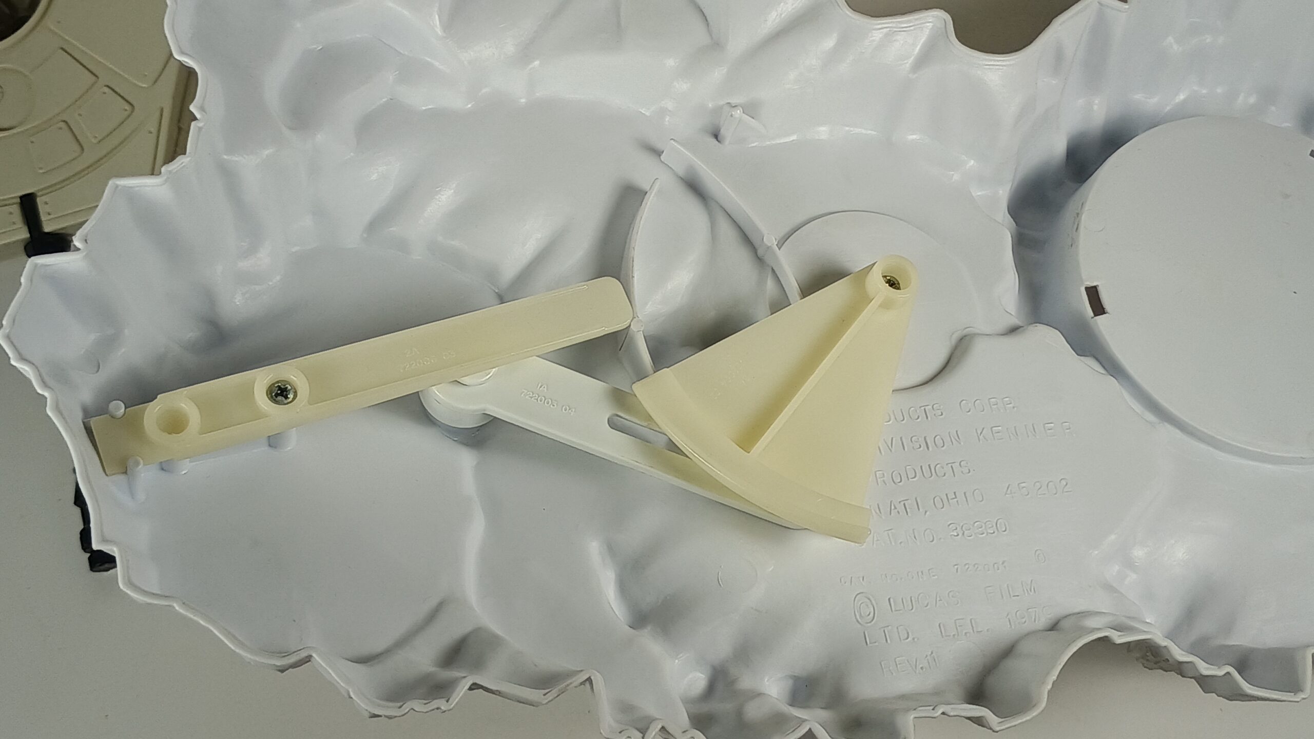 Kenner 1980 Star Wars Imperial Turret & Probot – Complete, Sticker Wear 9 Kenner 1980 Star Wars Imperial Turret & Probot – Complete, Sticker Wear - Image 9