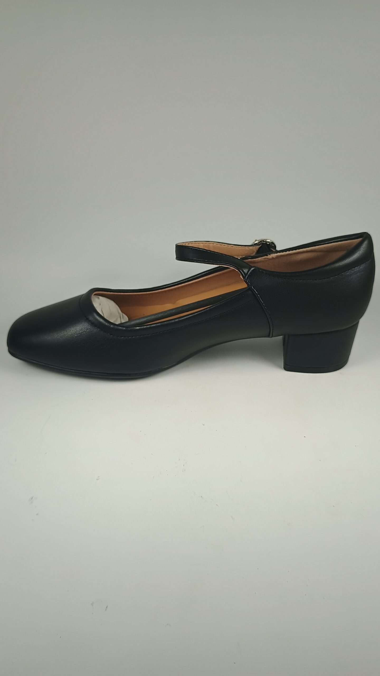 Women's Black US Size 7.5 Thick Low Heeled Squared Toe Dress Shoes 5 Women's Black US Size 7.5 Thick Low Heeled Squared Toe Dress Shoes - Image 5