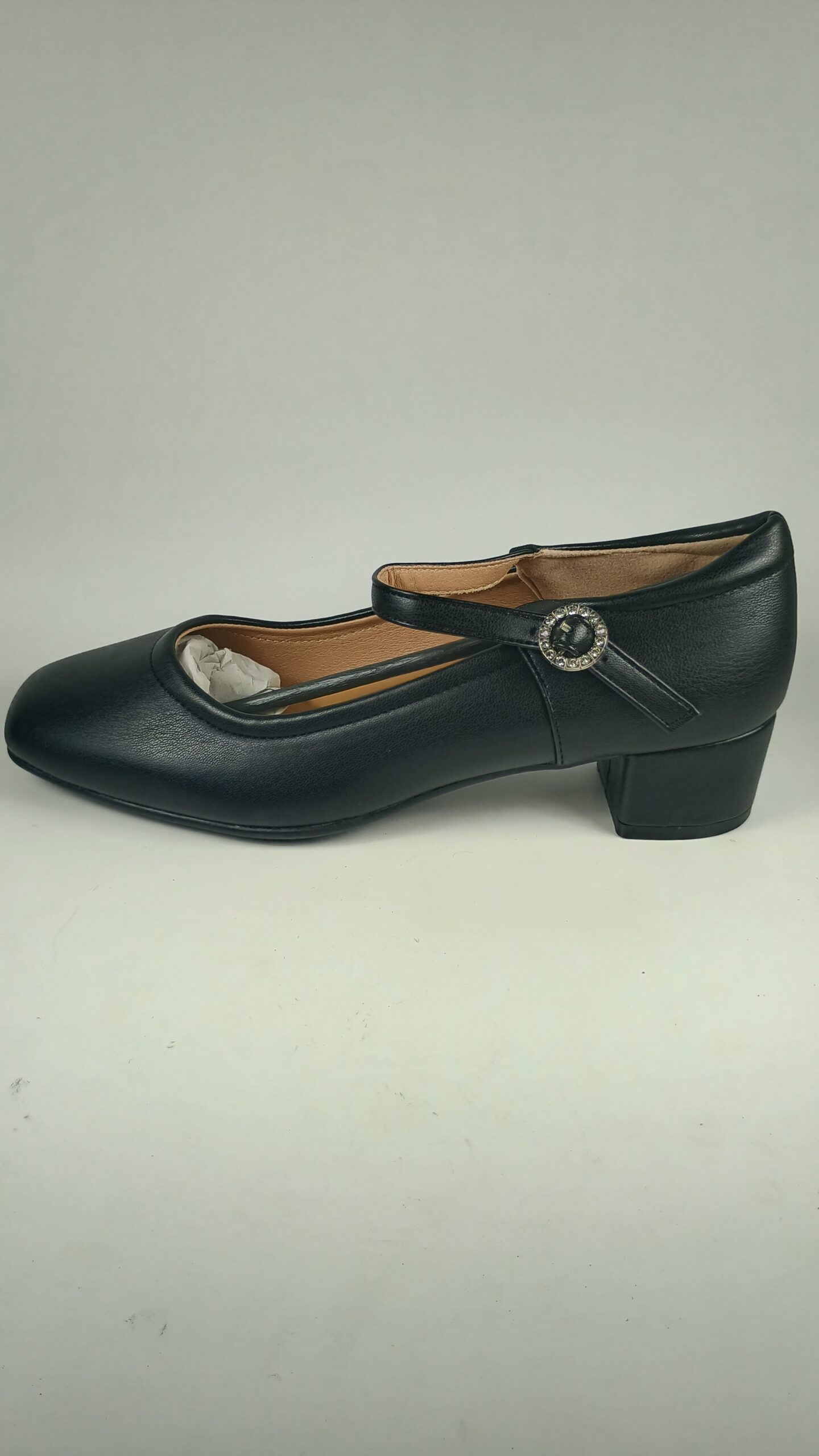 Women's Black US Size 7.5 Thick Low Heeled Squared Toe Dress Shoes 3 Women's Black US Size 7.5 Thick Low Heeled Squared Toe Dress Shoes - Image 3