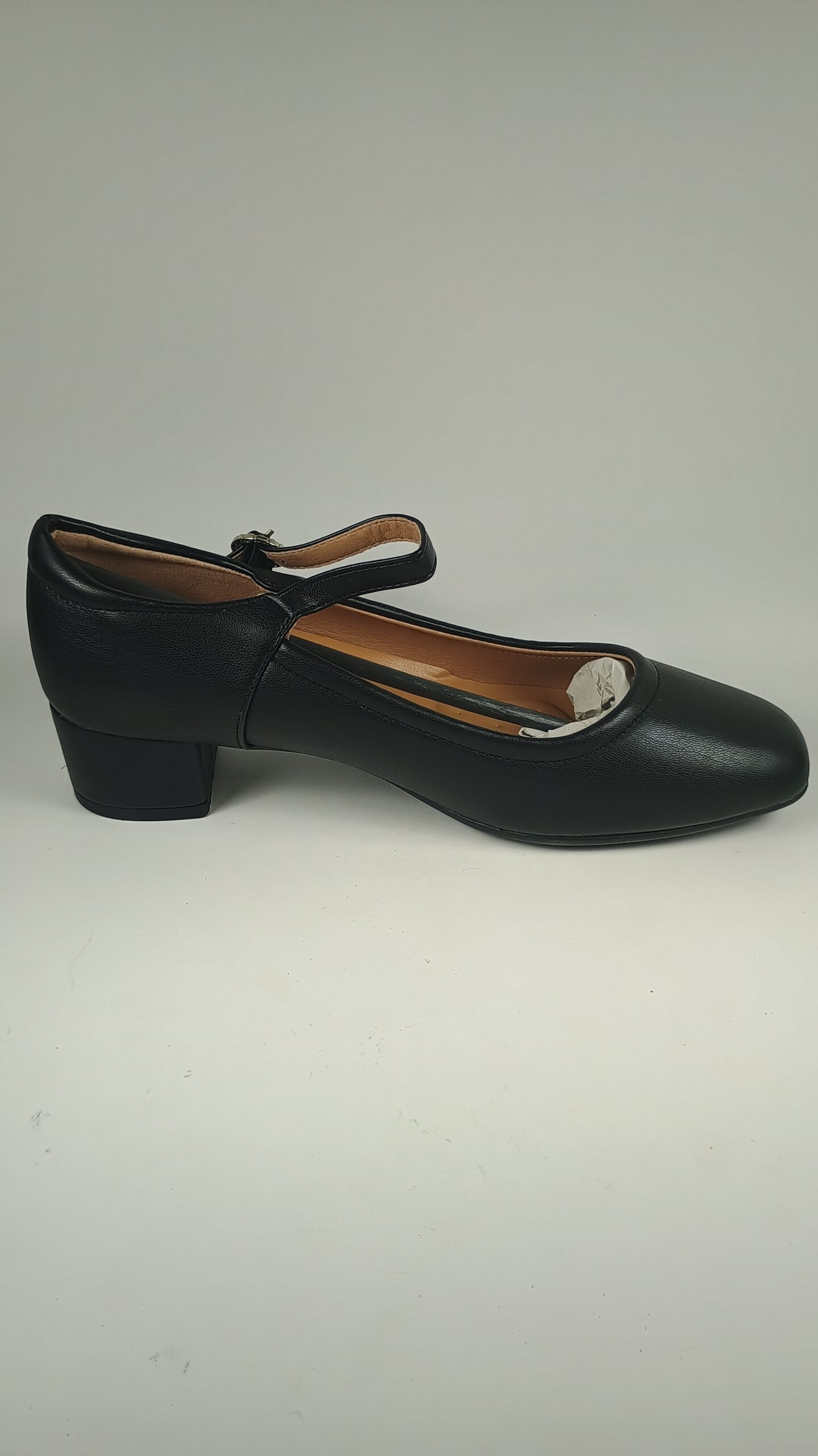 Women's Black US Size 7.5 Thick Low Heeled Squared Toe Dress Shoes 2 Women's Black US Size 7.5 Thick Low Heeled Squared Toe Dress Shoes - Image 2